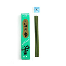 Lade das Bild in den Galerie-Viewer, 18 Düfte Set SALE Japanische Räucherstäbchen Morning Star | 50 Sticks | Nippon Kodo
